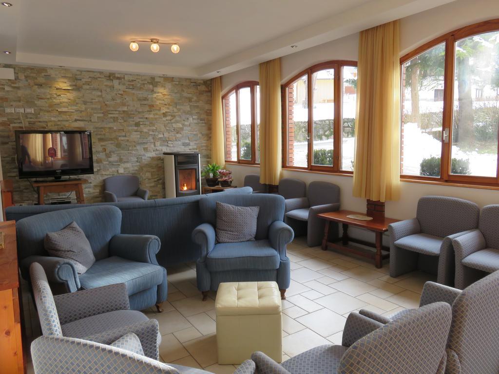 Alle Rose Hotel