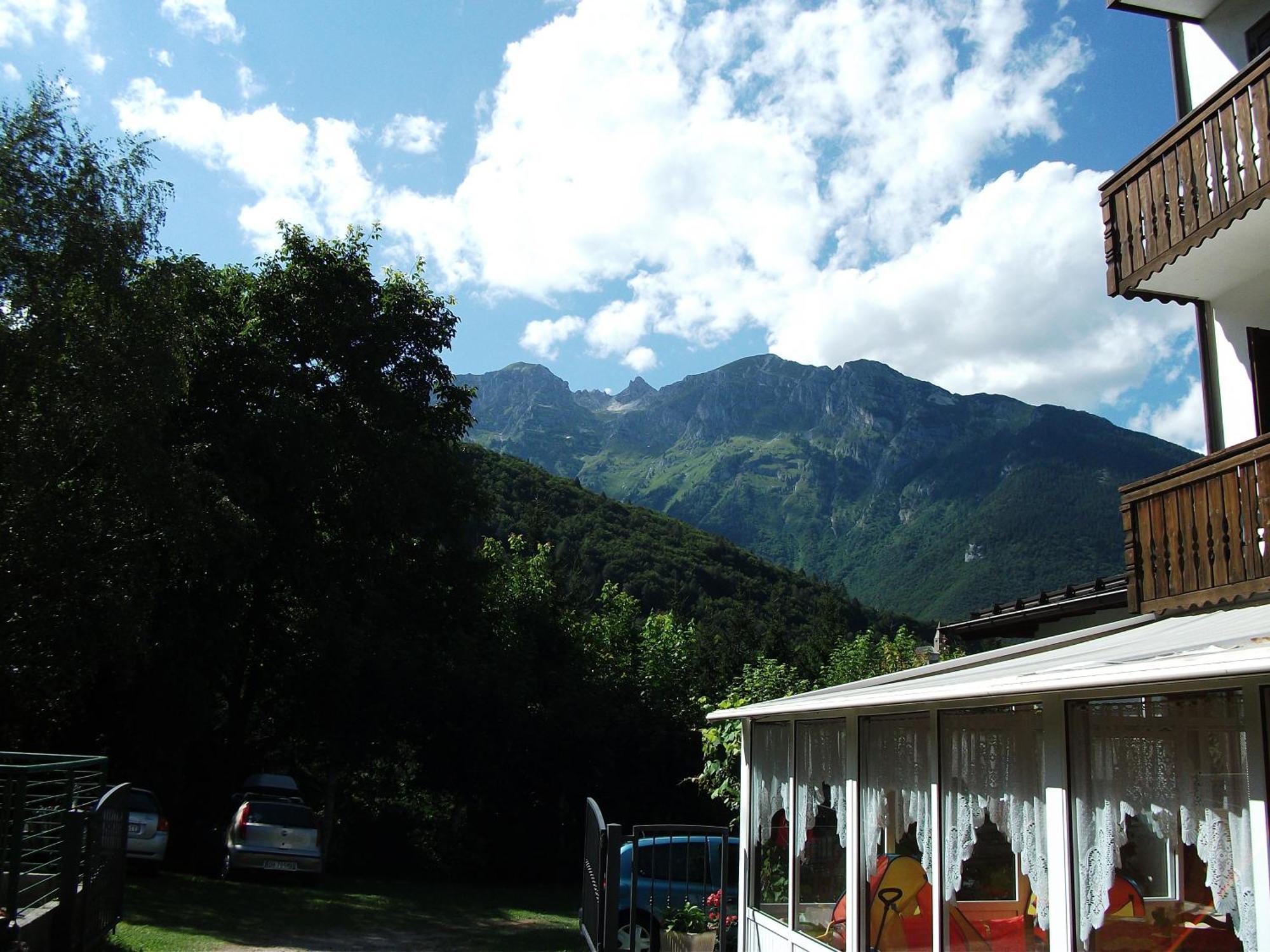Hotel Alle Rose Cavedago