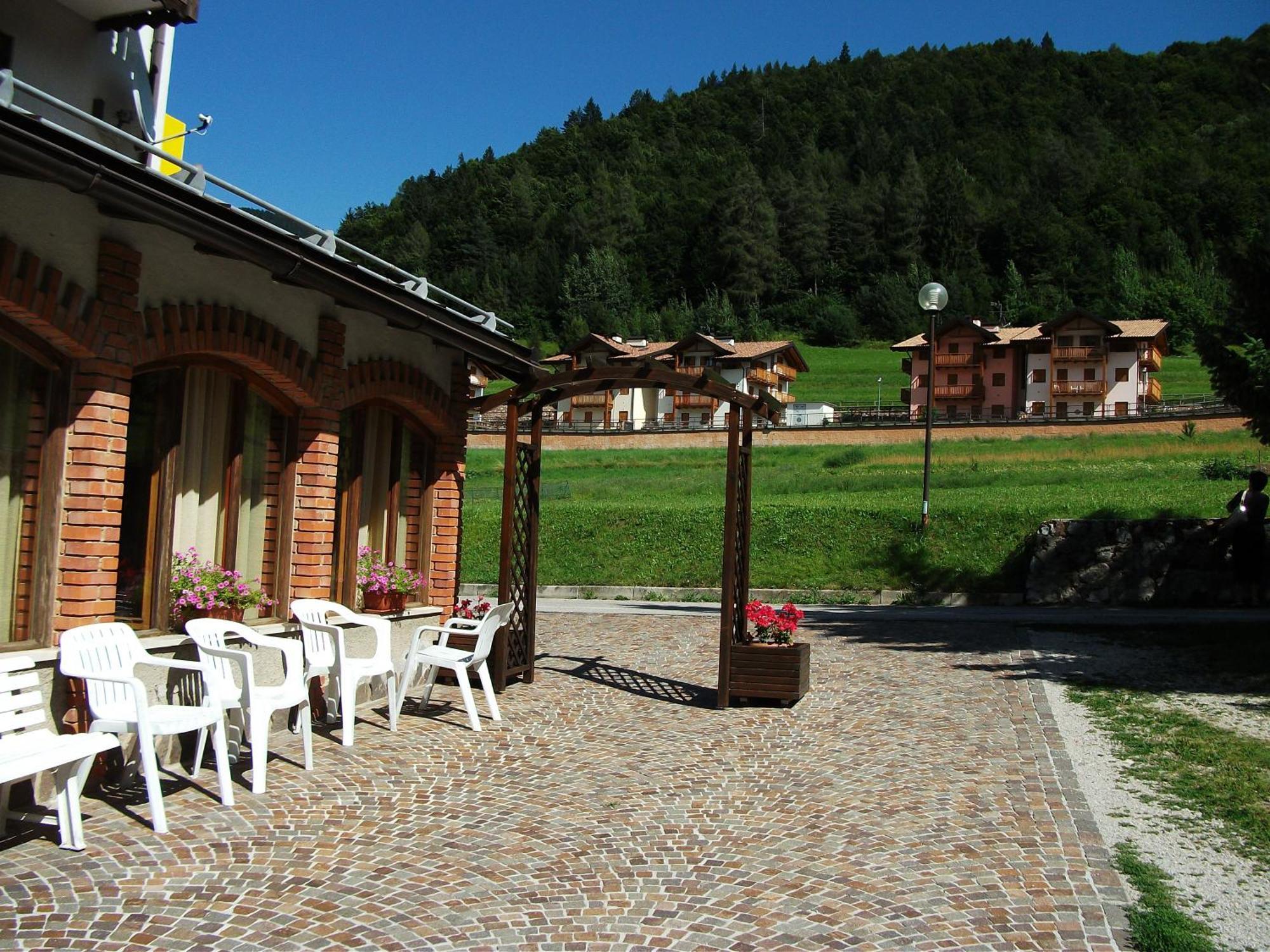 Hotel Alle Rose